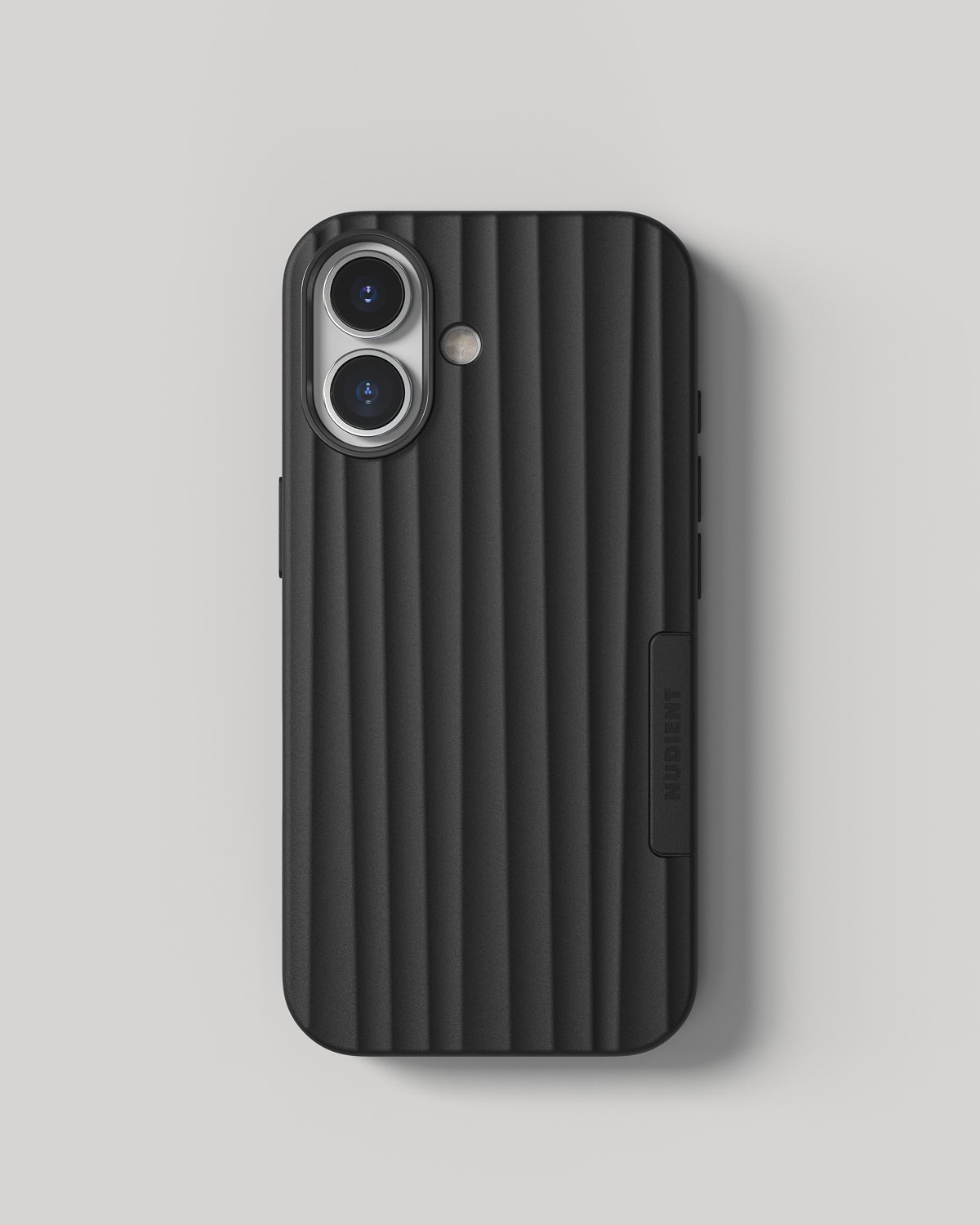 Bold Case MagSafe - Charcoal Black - iPhone 17 – NUDIENT
