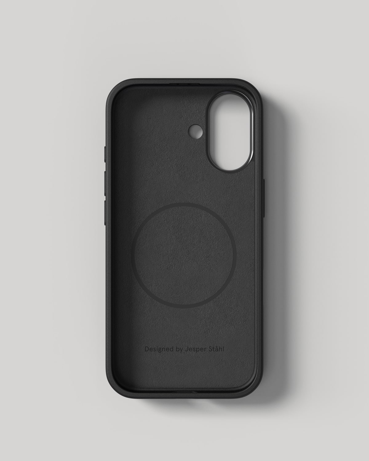 Bold Case MagSafe - Charcoal Black - iPhone 17 – NUDIENT